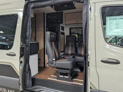 2026 Storyteller Overland Crew Mode XL photo 8
