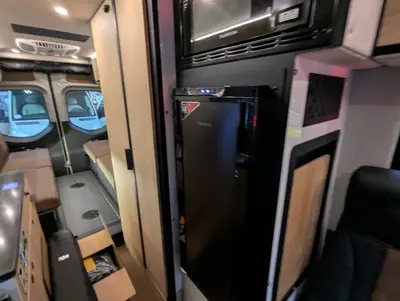 2026 Storyteller Overland Crew Mode XL photo 21