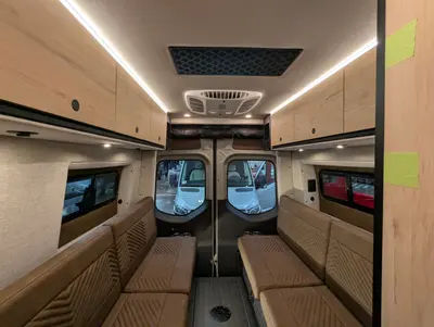 2026 Storyteller Overland Crew Mode XL photo 23