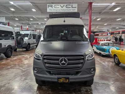 2026 Storyteller Overland Crew Mode XL photo 3