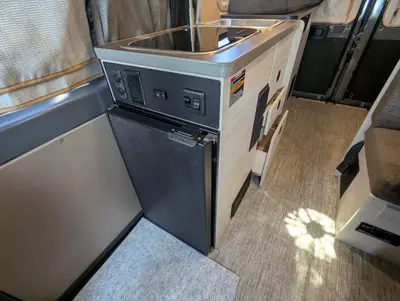 2026 Winnebago Solis Pocket 36A photo 16