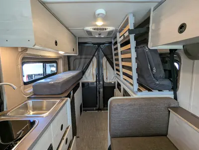 2026 Winnebago Solis Pocket 36A photo 18
