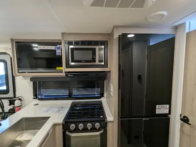2026 Forest River Rockwood Mini Lite 2214S photo 23