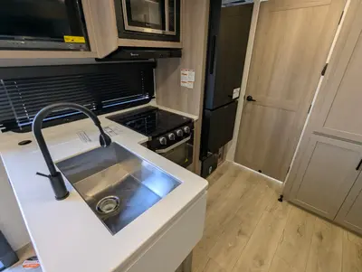 2026 Forest River Rockwood Mini Lite 2214S photo 17