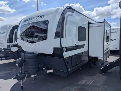 2026 Forest River Rockwood Mini Lite 2108RB photo 4