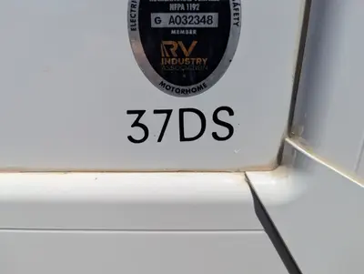 2023 Thor Motor Coach Challenger photo 16