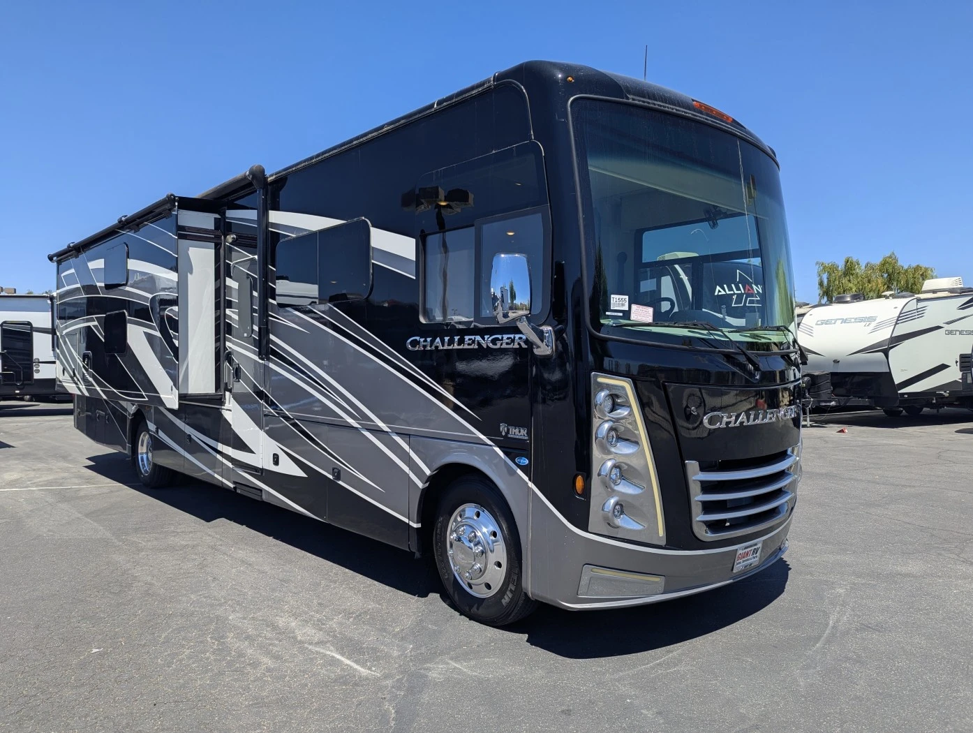 2023 Thor Motor Coach Challenger exterior