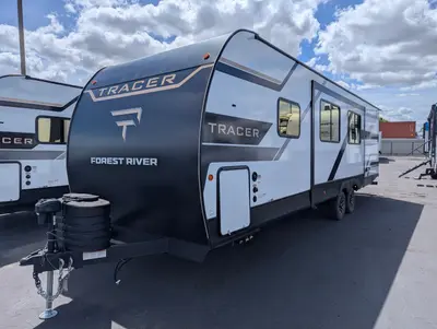 2026 Prime Time Tracer 275BH photo 9