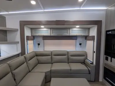 2026 Alliance RV Paradigm 382RK photo 31
