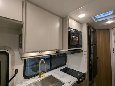 2027 Thor Motor Coach Four Winds Espec 22Z photo 17