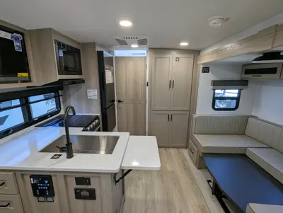 2026 Forest River Rockwood Mini Lite 2214S photo 18