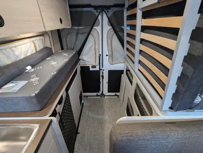 2026 Winnebago Solis Pocket 36A photo 22