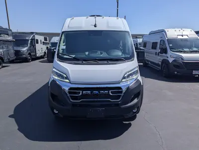 2026 Winnebago Solis Pocket 36A photo 4