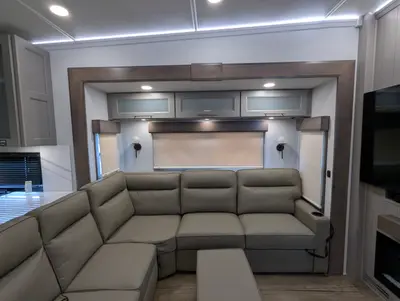 2026 Alliance RV Paradigm 312RK photo 21