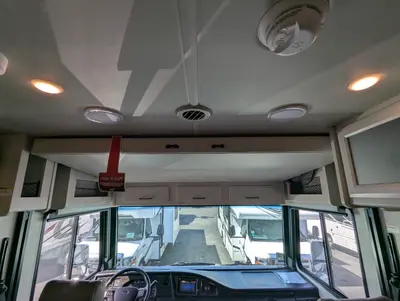 2026 Holiday Rambler Admiral 34J photo 11