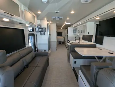 2026 Holiday Rambler Admiral 34J photo 14