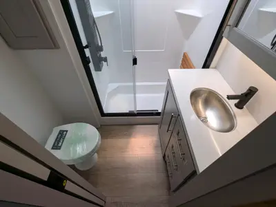 2026 Alliance RV Paradigm 310RL photo 15