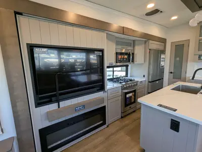 2026 Alliance RV Paradigm 310RL photo 25