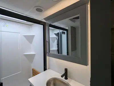 2026 Alliance RV Paradigm 310RL photo 18