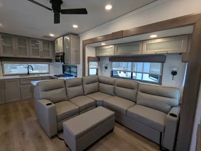 2026 Alliance RV Paradigm 312RK photo 8