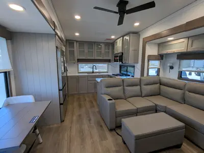 2026 Alliance RV Paradigm 312RK photo 9
