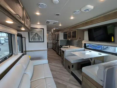 2026 Holiday Rambler Invicta 33HB photo 15