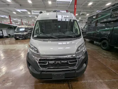 2027 Thor Motor Coach RIZE SPORT 18M photo 3