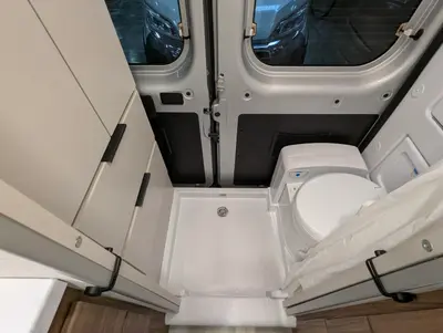 2027 Thor Motor Coach RIZE SPORT 18M photo 22