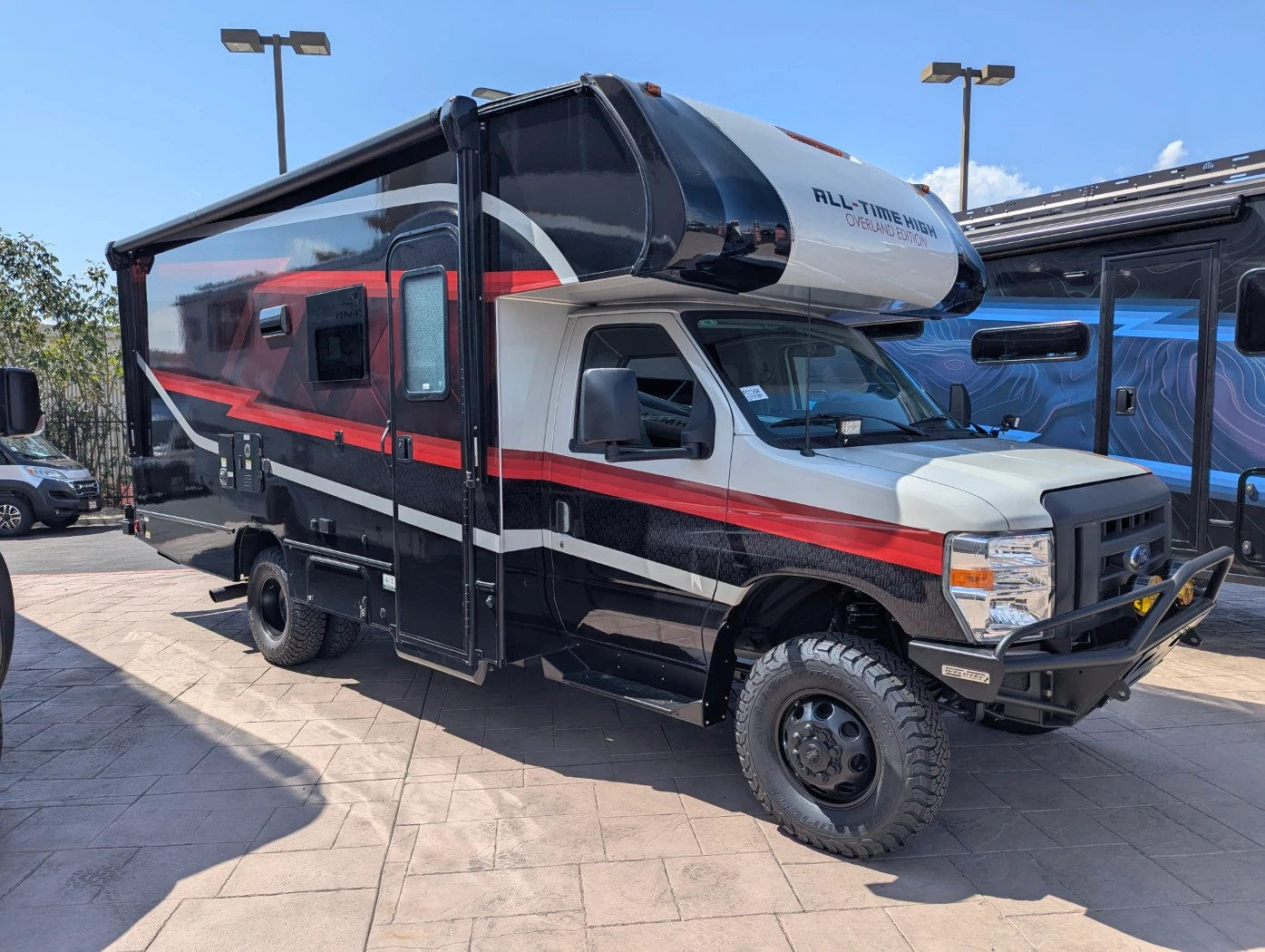 2026 Coachmen Cross Trail exterior
