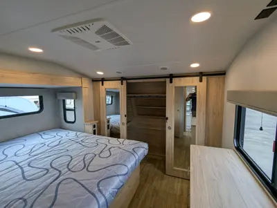 2023 Alliance RV Avenue 33RKS photo 11