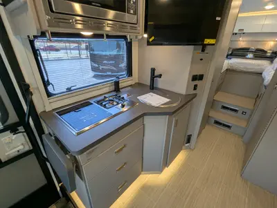 2027 Winnebago View 24R photo 17