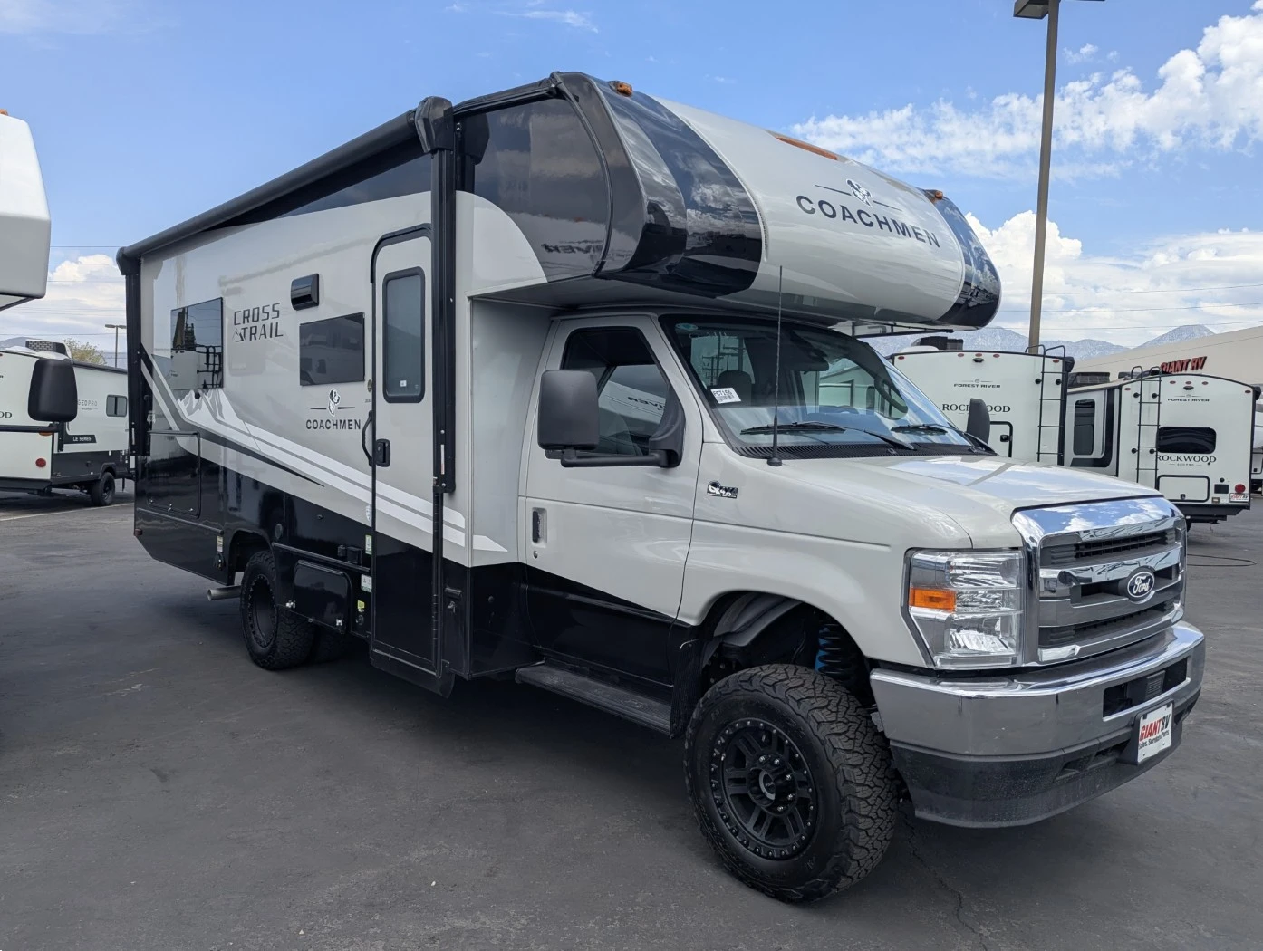 2026 Coachmen Cross Trail exterior