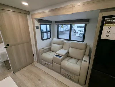 2026 Forest River Rockwood Mini Lite 2523MBR photo 18