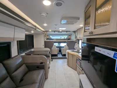 2026 Coachmen Entourage 340BH photo 35
