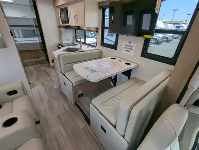 2027 Thor Motor Coach Four Winds 28Z photo 13
