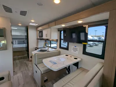 2027 Thor Motor Coach Four Winds 28Z photo 14