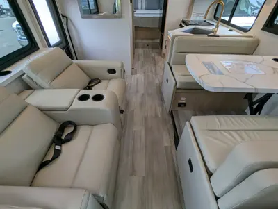 2027 Thor Motor Coach Four Winds 28Z photo 16