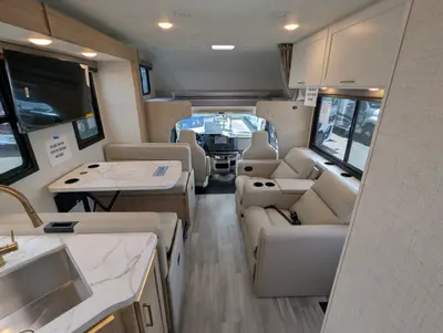 2027 Thor Motor Coach Four Winds 28Z photo 33