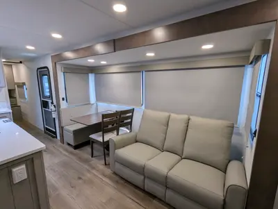 2026 Alliance RV Avenue 298RL photo 20