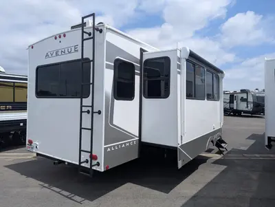 2026 Alliance RV Avenue 298RL photo 7