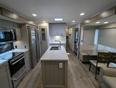 2026 Alliance RV Avenue 298RL photo 21