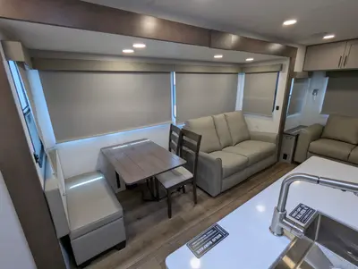2026 Alliance RV Avenue 298RL photo 18