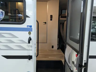 2027 Thor Motor Coach Four Winds 19Z photo 10