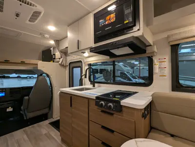 2027 Thor Motor Coach Four Winds 19Z photo 24