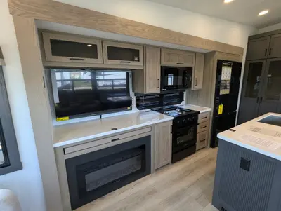 2026 Forest River Rockwood Signature 401SFB photo 41