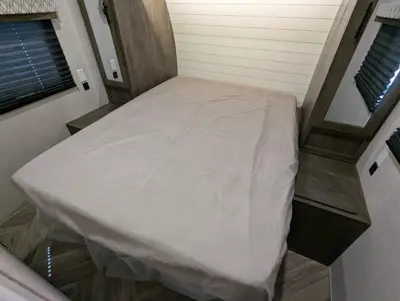 2021 Forest River Stealth FQ2413 photo 8