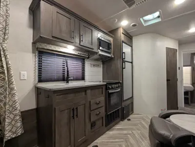 2021 Forest River Stealth FQ2413 photo 25