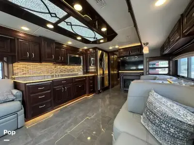 2015 ENTEGRA COACH ANTHEM photo 3