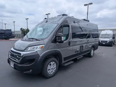 2027 Thor Motor Coach Tellaro 20U photo 6