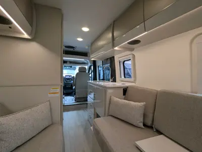 2027 Thor Motor Coach Tellaro 20U photo 26